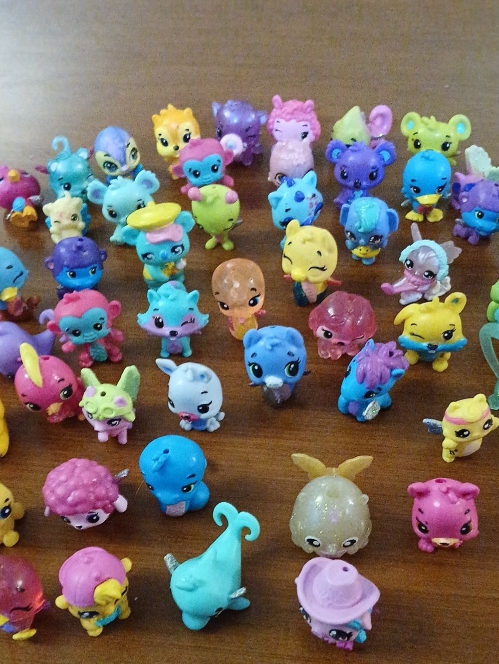 55 + Hatchimals Figures Etc. Collectible Mini